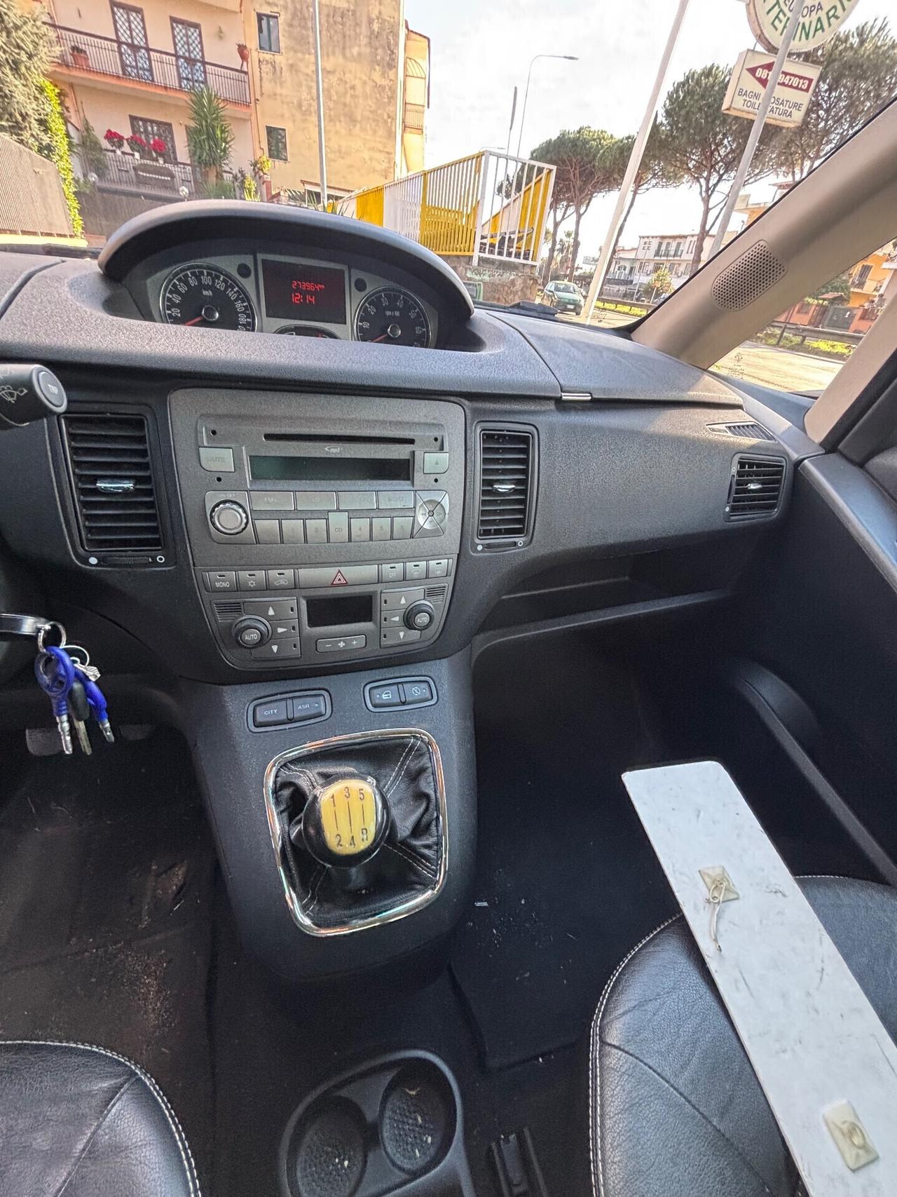 Lancia MUSA 1.3 Mjt 95 CV Platinum