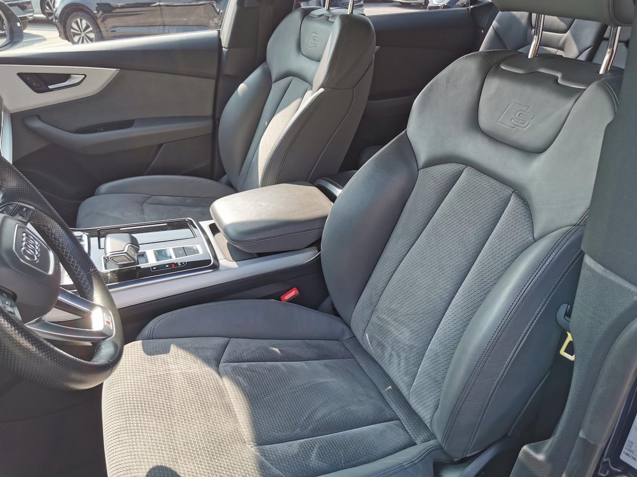 Audi Q8 50 3.0 tdi mhev Sport quattro tiptronic