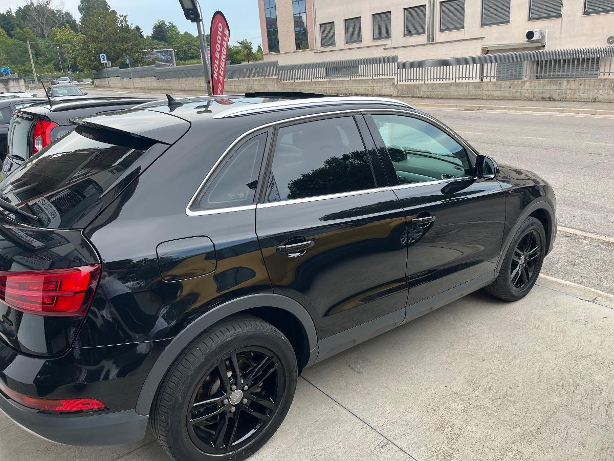 AUDI Q3 2.0 TDI 150 CV S tronic Prenotata