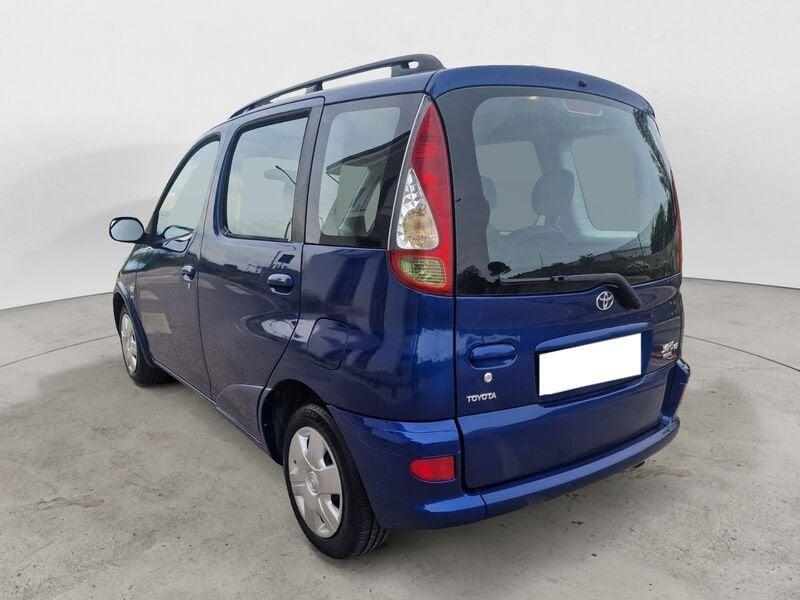 Toyota Yaris Verso 1.3i '03 GPL INCLUSO