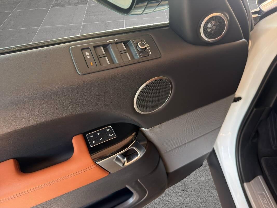 Land Rover Range Rover Sport 3.0 250CV tdV6 HSE TETTO CERTIFICATA LAND ROVER!