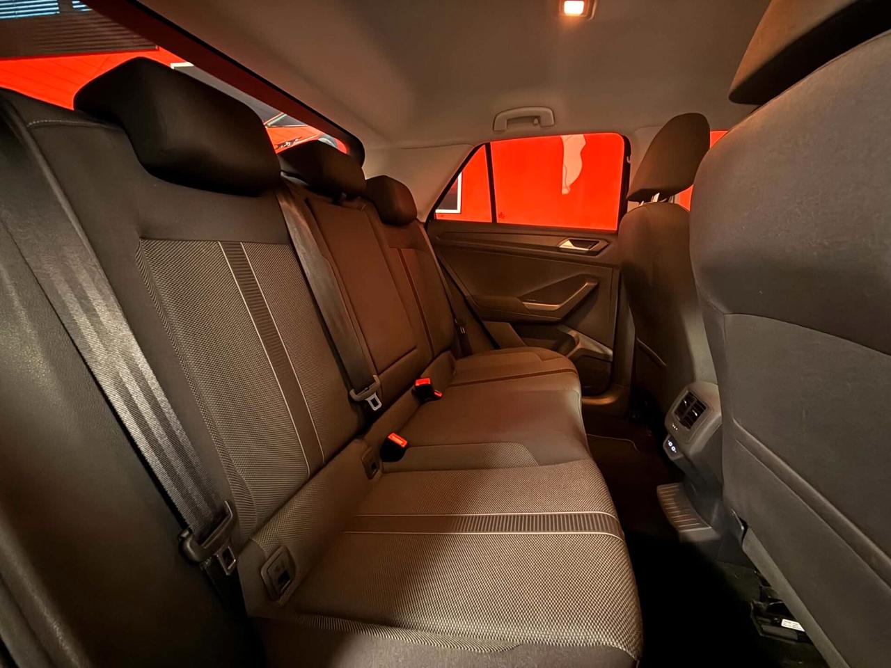 Volkswagen T-Roc 2.0 TDI IVA ESPOSTA