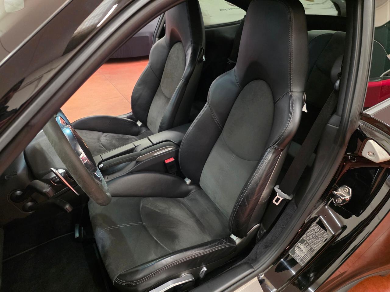 Porsche 911 Carrera GTS PDK