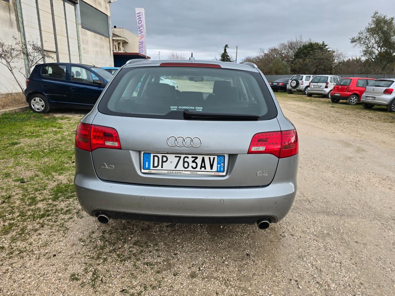 Audi A6 Avant 4.2 V8 FSI quattro 350cv