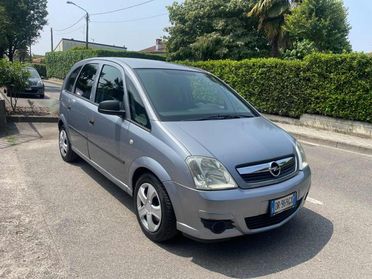 OPEL Meriva 1.4 16V Cosmo