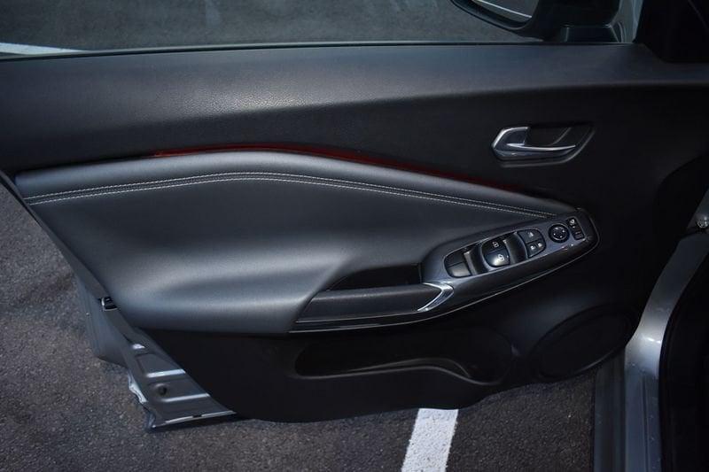 Nissan Juke 1.0 DIG-T 114 Mt N-Connecta