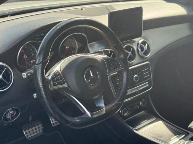 MERCEDES-BENZ GLA 200 d Automatic 4Matic Premium