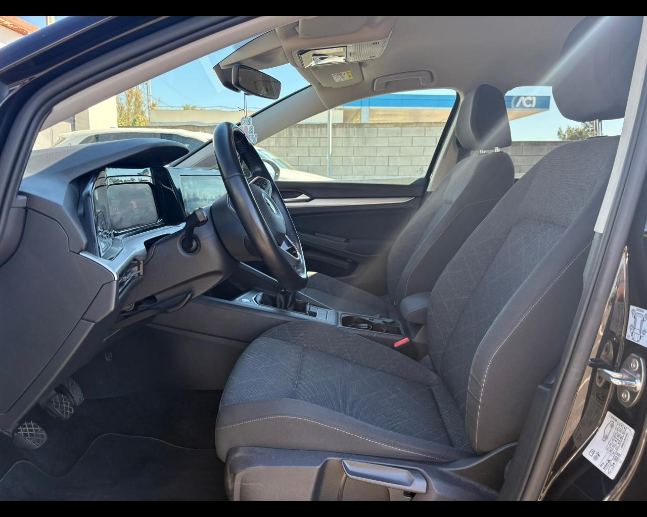 VOLKSWAGEN Golf 8ª serie - Golf 1.0 TSI EVO Life