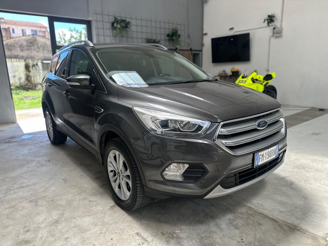 Ford Kuga 1.5 TDCI 120 CV S&S 2WD