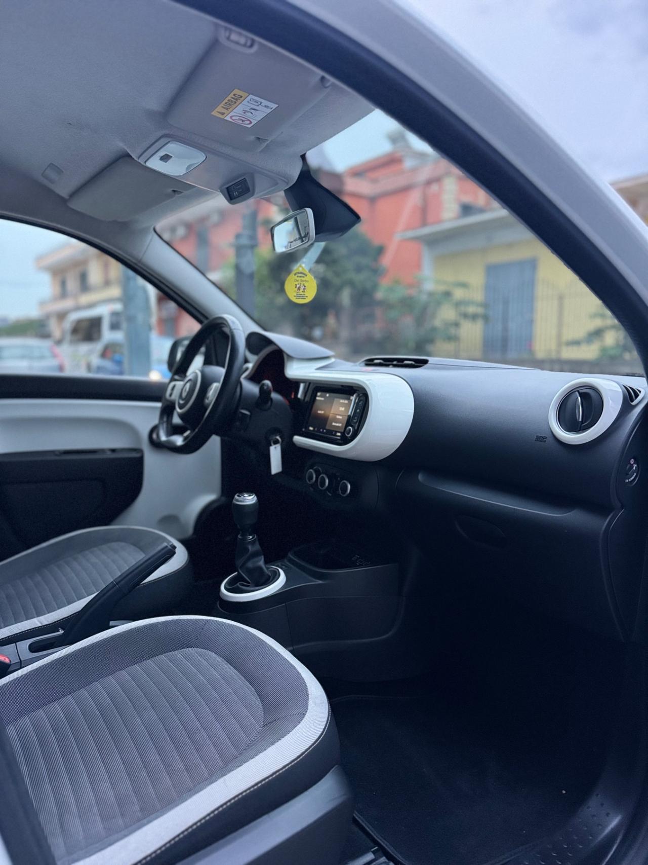 Renault Twingo SCe 65 CV Duel