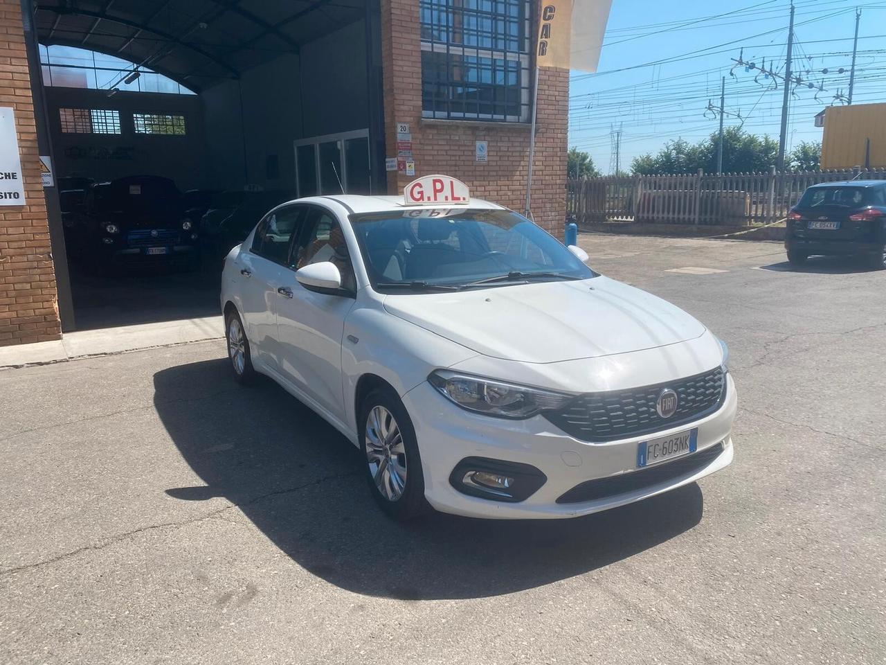 Fiat Tipo 1.4 95CV Opening Edition GPL - 1 PROPRIETARIO