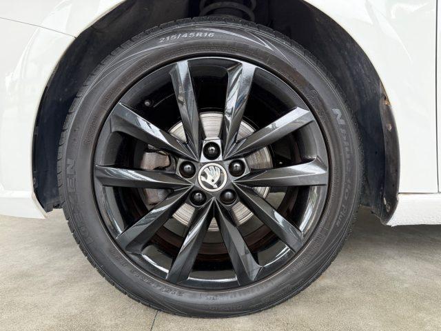 SKODA Fabia 1.0 MPI 60 CV Twin Color Nero NEOPATENTATI