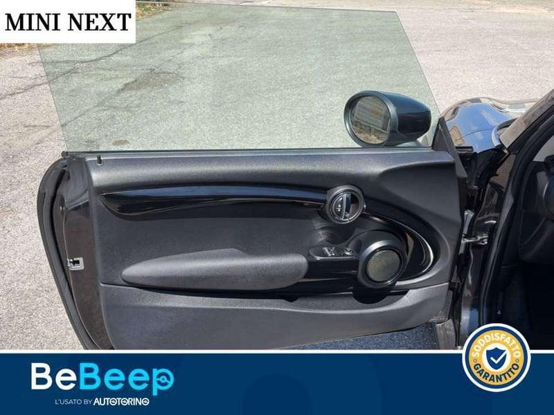 MINI Full Electric Mini MINI 3P COOPER SE ESSENTIAL AUTO