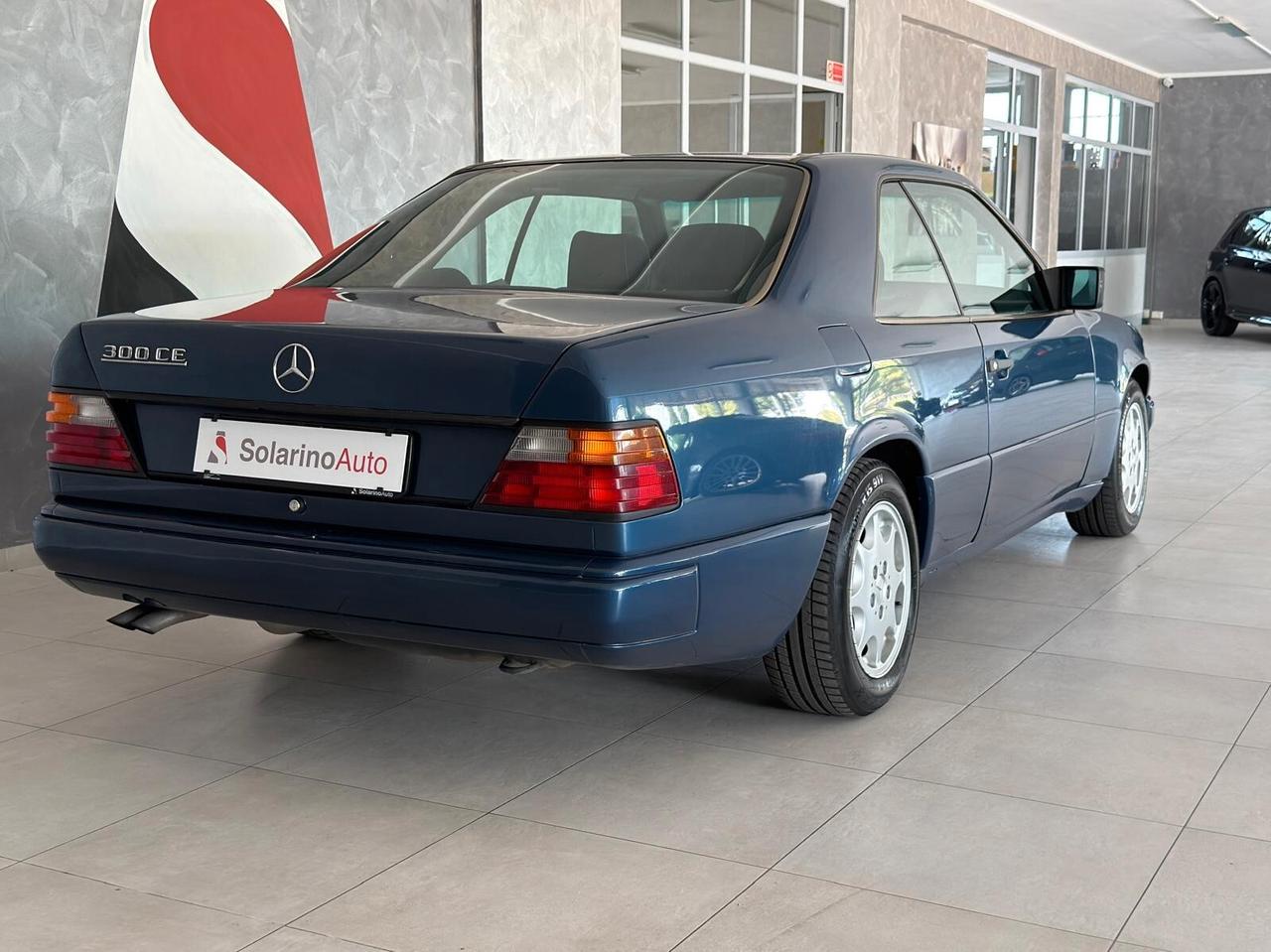 Mercedes E 300 CE Coupe