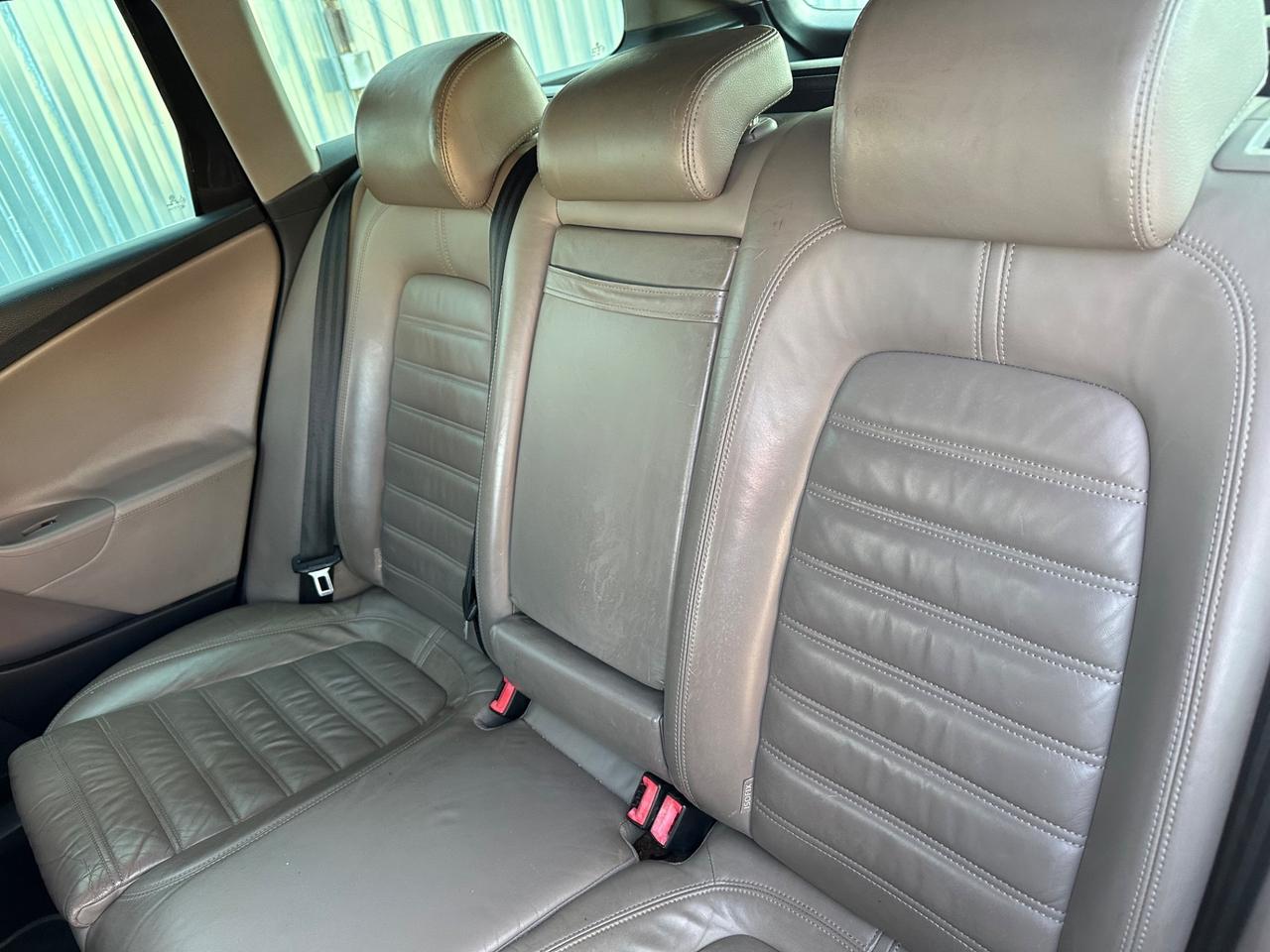 Volkswagen Passat 2.0 TDI DPF 4mot. Highline