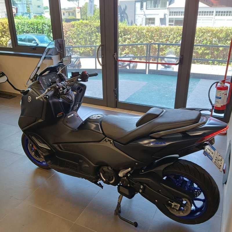 Yamaha T-Max 560 - 2022