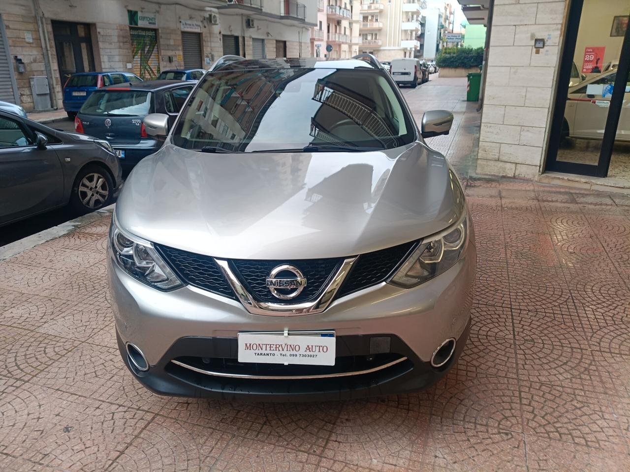 NISSAN QASHQAI 1.5 Dci-UNIPRO-TETTO&NAVY-Euro10490