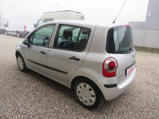 RENAULT Modus 1.2 16V Dynamique Gpl