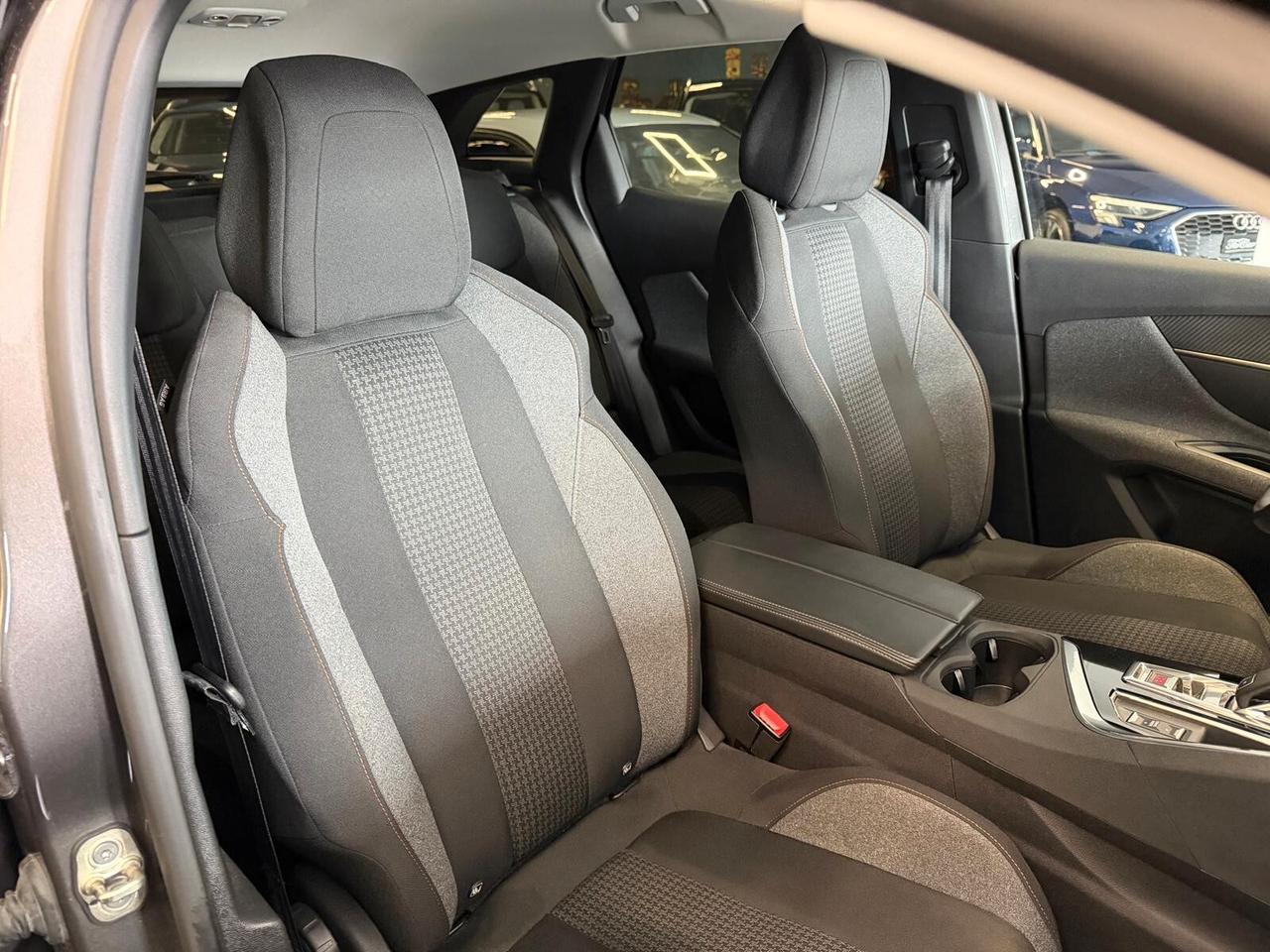 PEUGEOT 3008 ALLURE 1.5 130CV NAVI CRUISE CAM ANNO 2021