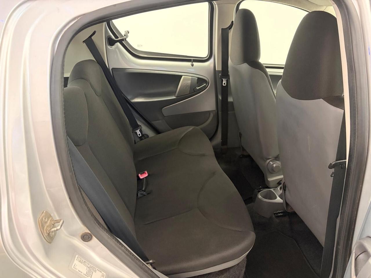 Toyota Aygo 1.0 68CV 5 porte Now NUOVISSIMA