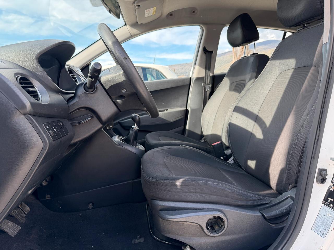 HYUNDAI ì10 ANNO 2017 1.0 BENZINA 66 CV