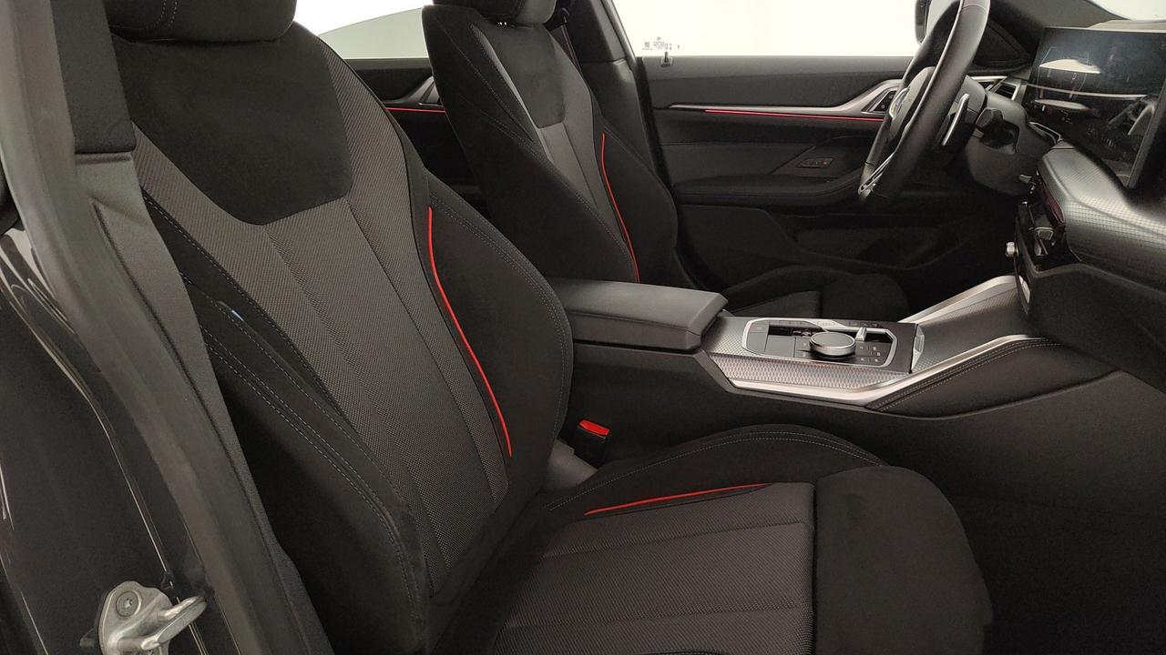 BMW Serie 4 G26 LCI 2024 Gran Coupe - 420d Gran Coupe mhev 48V xdrive MSport Pro auto