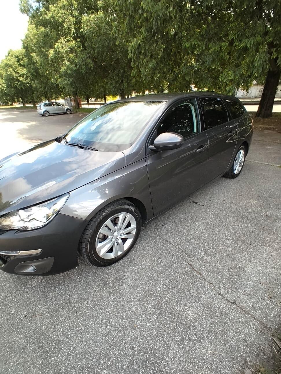 Peugeot 308 BlueHDi 120 S&S SW Business