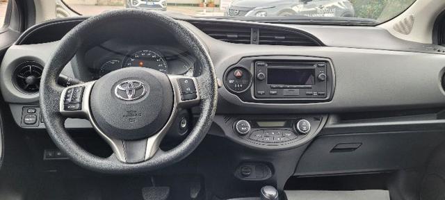 TOYOTA Yaris 1.5 Hybrid 5 porte Active