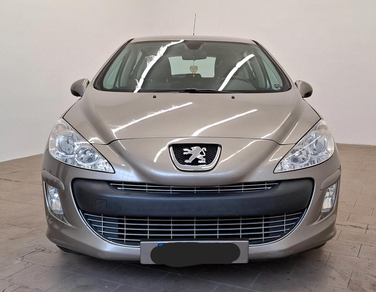 Peugeot 308 1.6 VTi 120CV 5p. automatico