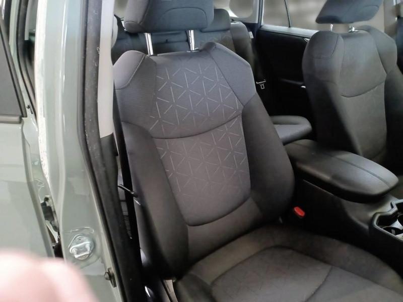 TOYOTA RAV 4 2.5 HV 178cv E-CVT Business 2WD