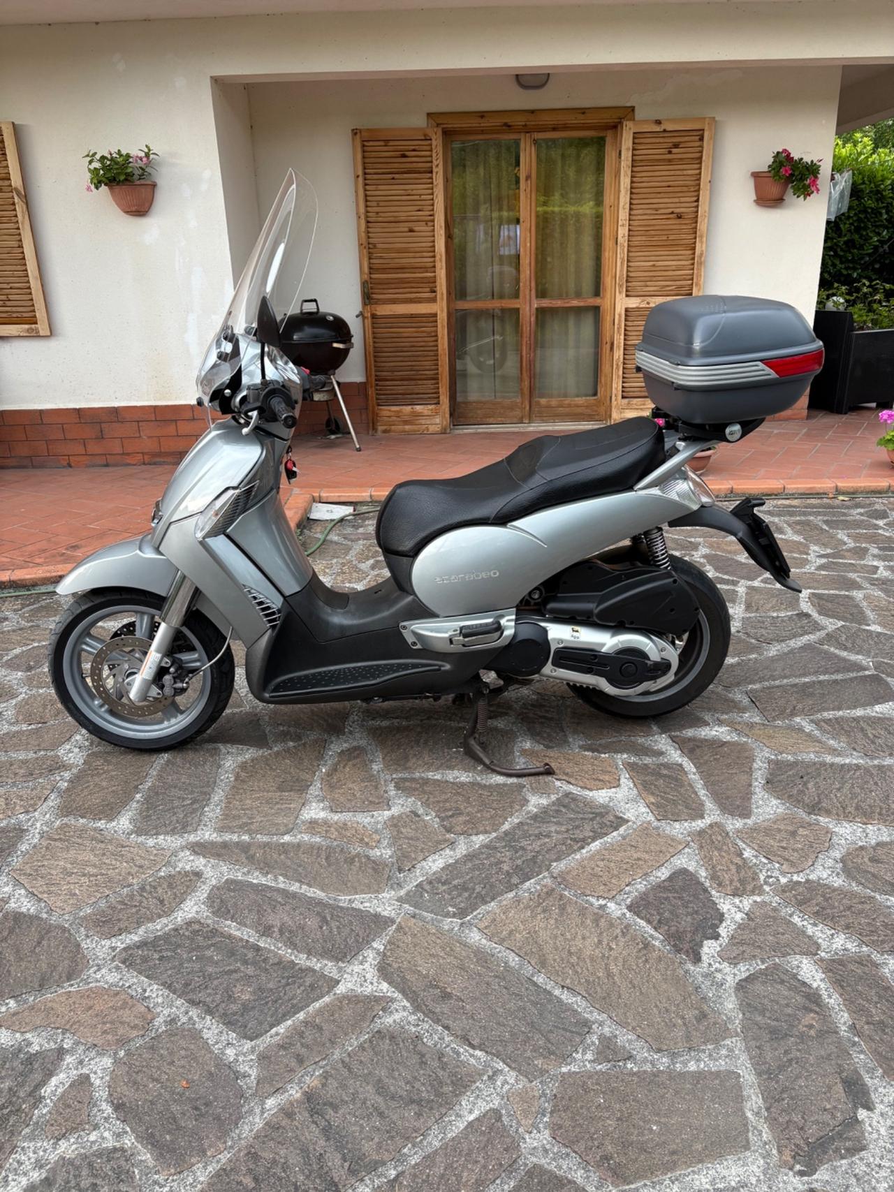 Aprilia Scarabeo 400