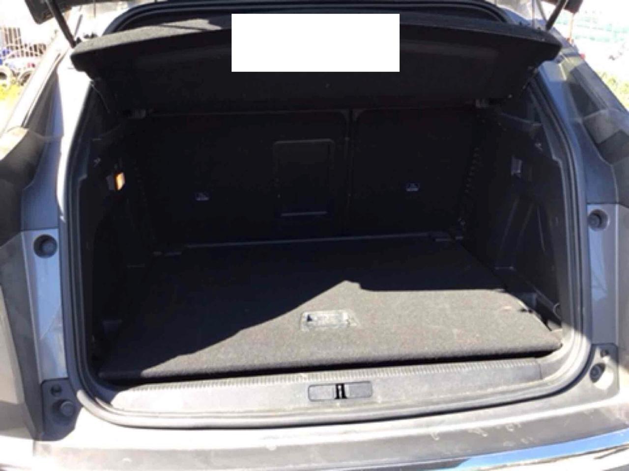 PEUGEOT 3008 1.5 BLUEHDI 130CV EAT8 SeS ALLURE PACK ( FARI LED - I-COCKPIT - CRUISE - NAVI - MIRROR - PDC - TELECAMERA POST. - CERCHI 18 )