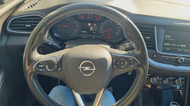 OPEL Grandland X 1.5 diesel Ecotec aut. Business Elegance