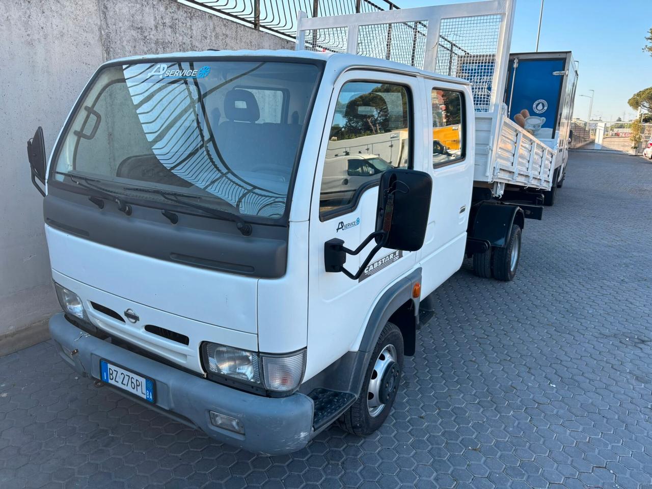 Nissan Cabstar 3.0 TD – Doppia Cabina – Ribaltabile Trilaterale – 138.000 km