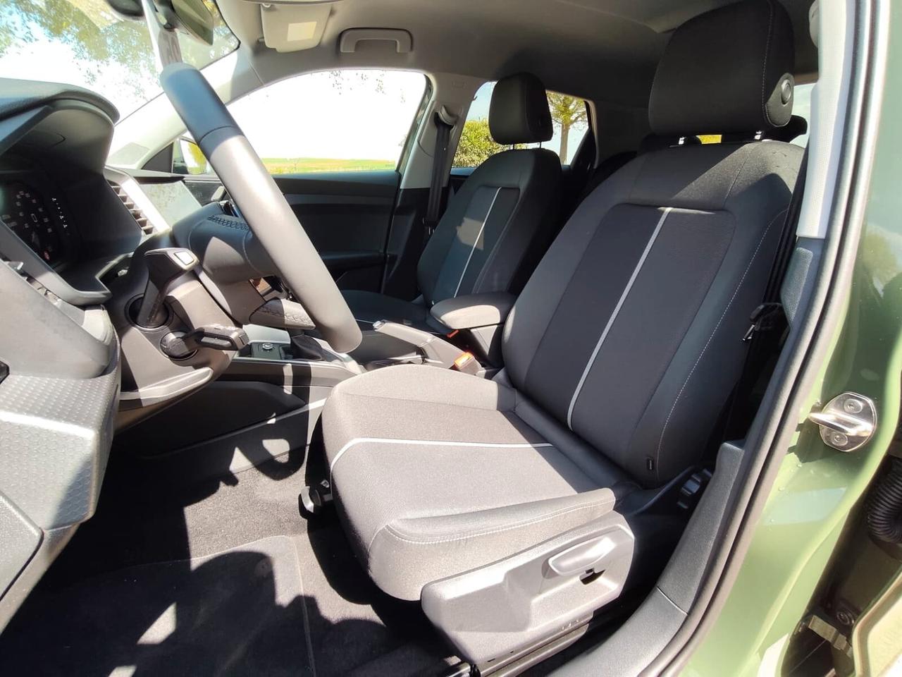 Audi A1 allstreet 30 TFSI S tronic Identity Contrast