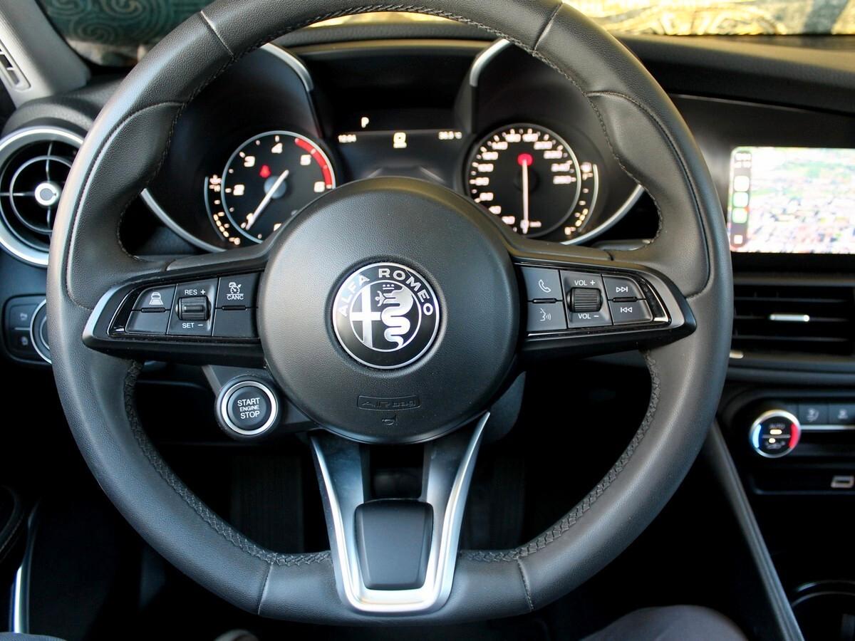 Alfa Romeo Giulia 2.2 Turbodiesel 190 CV AT8 Business Navi PREZZO REALE UNIPRO IVA DEDUCIBILE