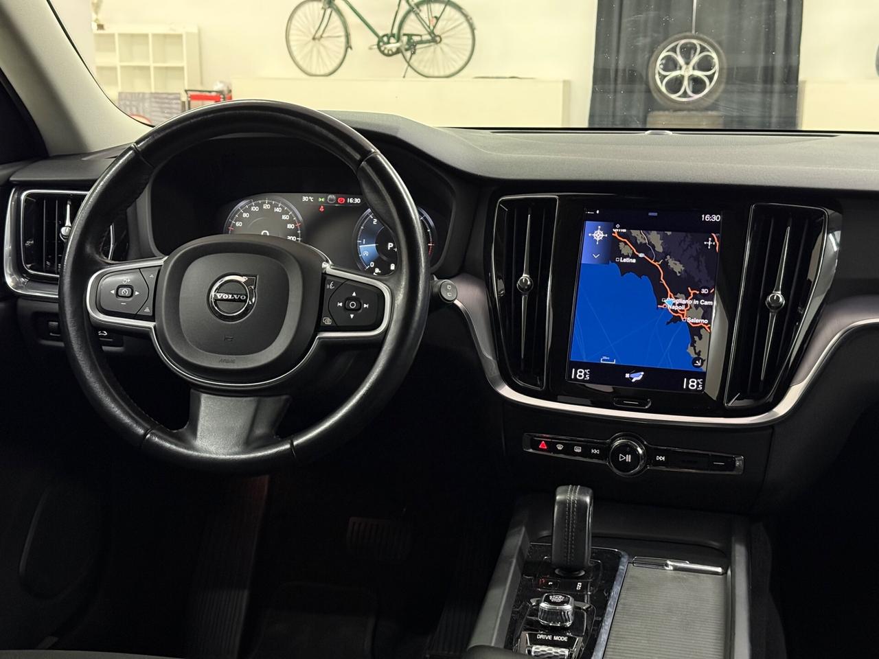 VOLVO V60 2021 B4 Geartronic