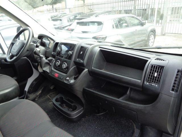 PEUGEOT Boxer 435 2200 BLUEHDI 140CV FURGONATO SPONDA ITALIA
