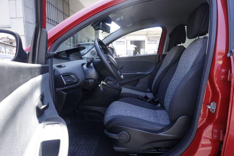 Lancia Ypsilon Lancia Ypsilon 1.0 FireFly 5 porte PROMOZIONE S&S Hybrid Silver Unicoproprietario