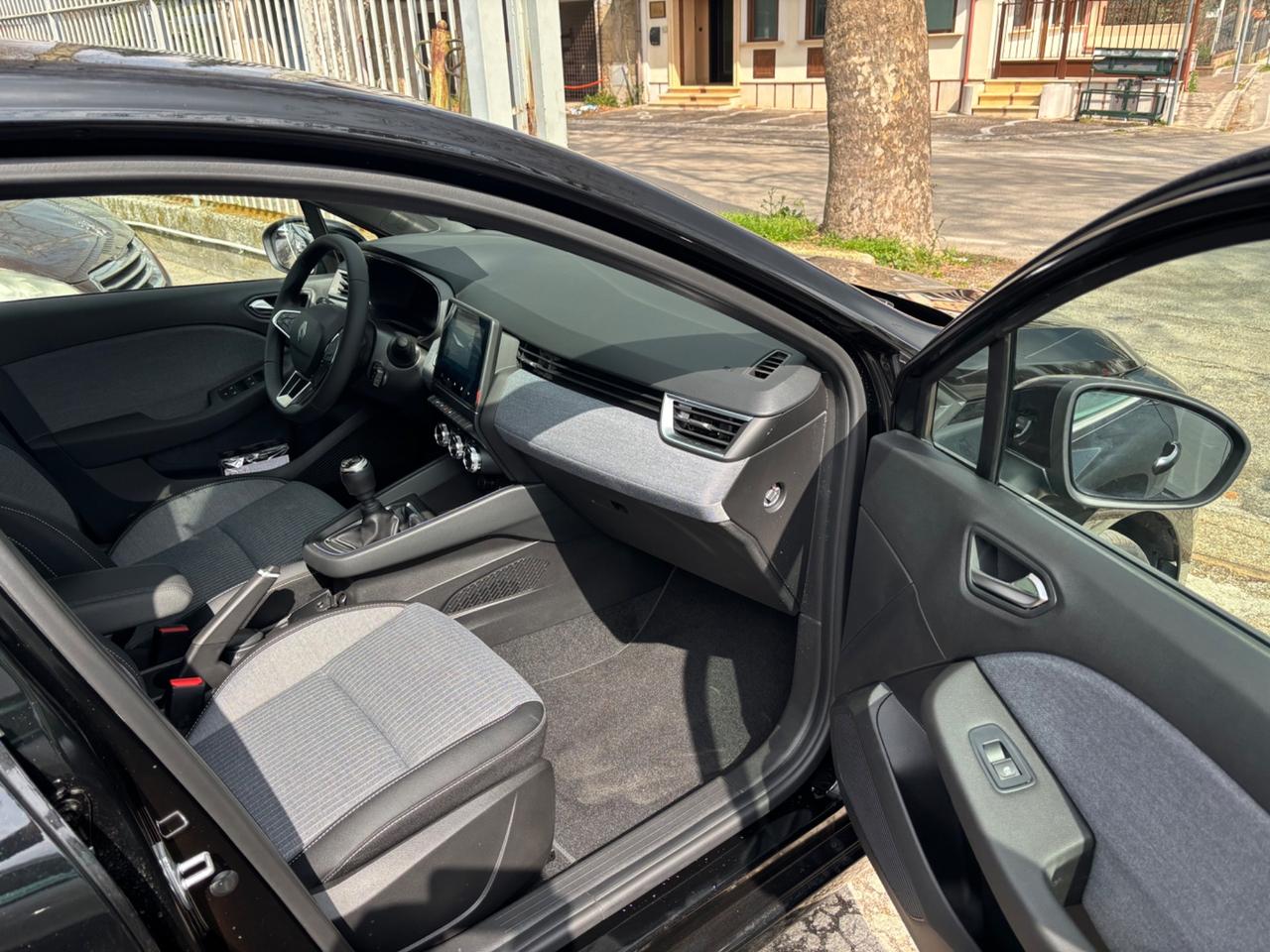 Renault Clio ECO-G 100 CV 5 porte Techno