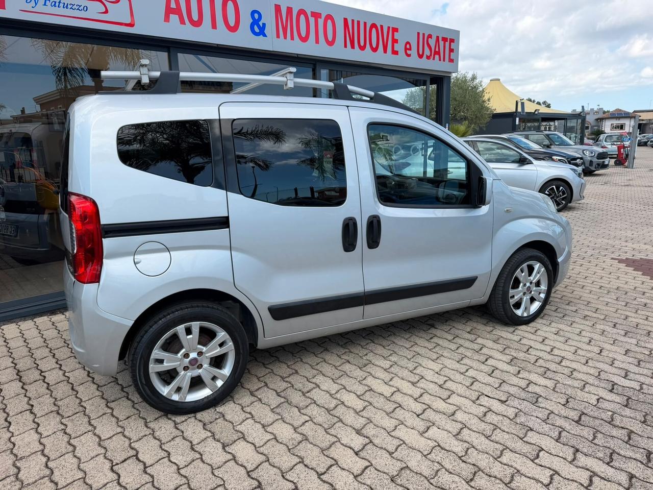 Fiat Qubo 1.3 MJT 75 CV Trekking