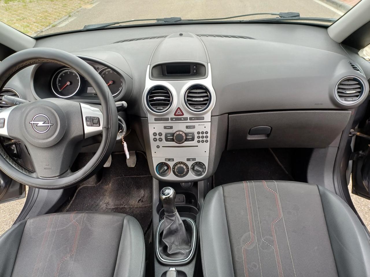 Opel Corsa 1.2 85CV 3 porte GPL-TECH b-color