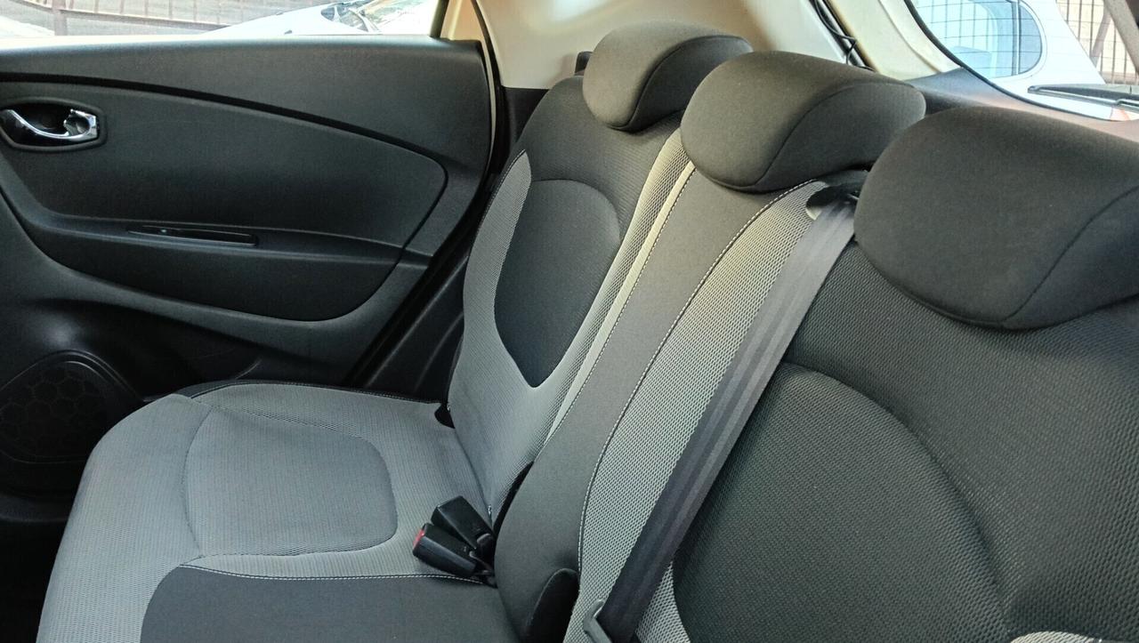 RENAULT CAPTUR 1.5 DCI-AUTO-PREZZO PROMO!