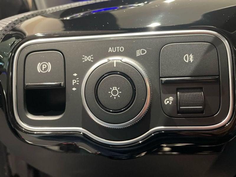Mercedes-Benz Classe A A 180 d AMG Line Advanced Plus auto