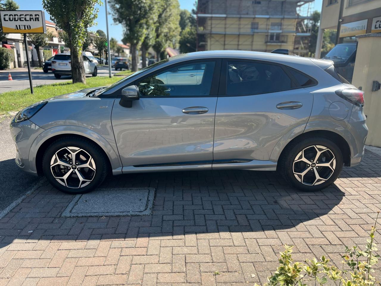 Ford Puma 1.0 EcoBoost Hybrid 125 CV S&S aut. ST-Line