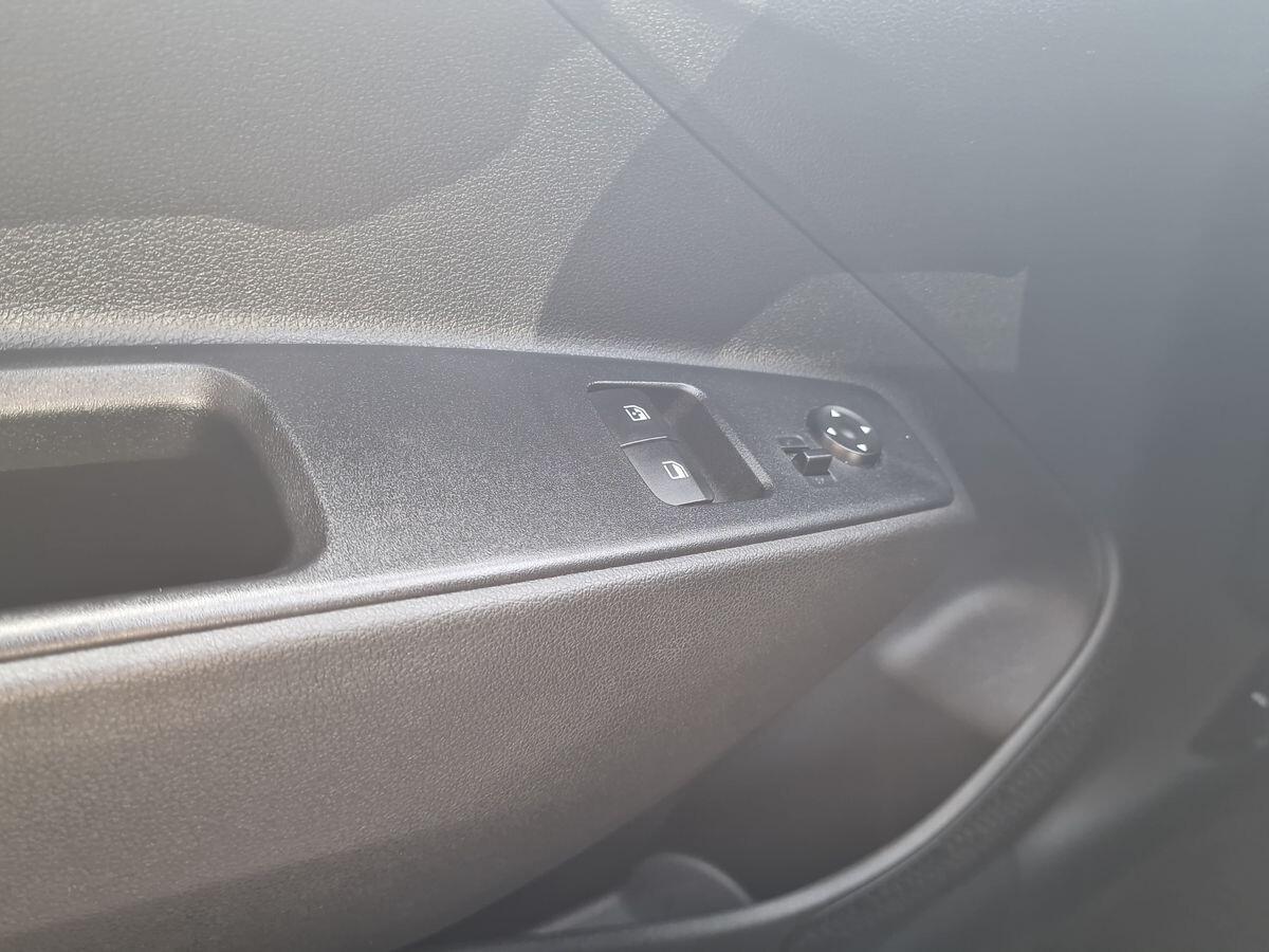 HYUNDAI I10 1.0 C/A TECH + CONNECTLINE