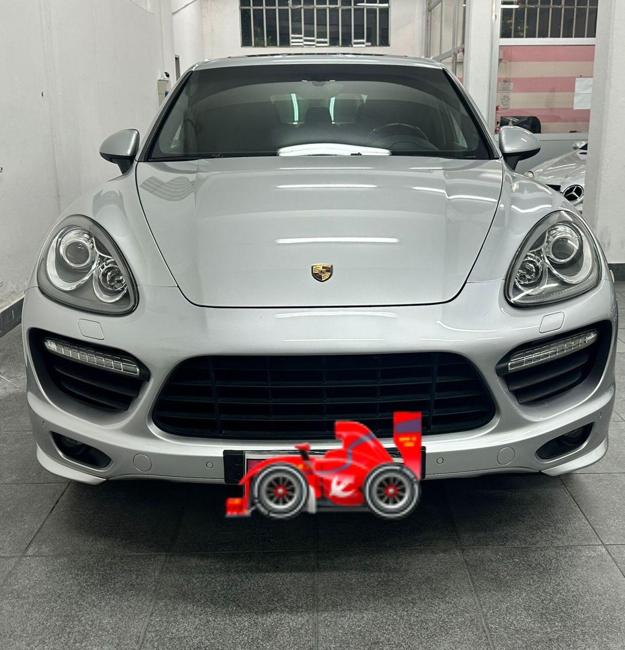 Porsche Cayenne 4.8 GTS