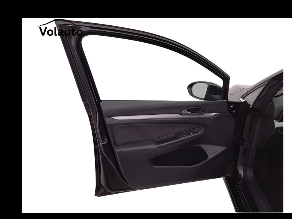 VOLKSWAGEN Golf VIII 2024 - Golf 2.0 tdi Style 150cv dsg