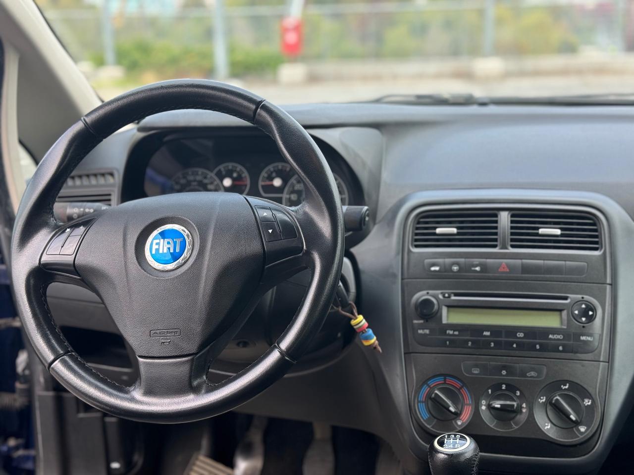 Fiat Grande Punto 1.3 MJT 75 CV 5 porte Dynamic