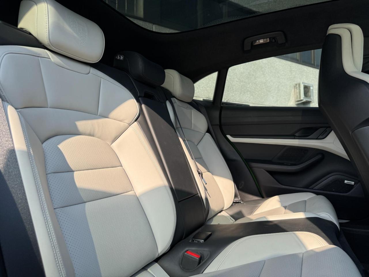 Porsche Taycan Cross Turismo Turbo 5p.ti